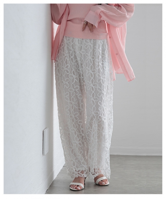 レディース 大人 上品 洗練された上品さのフラワーコード刺繍ワイド