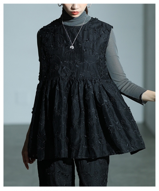 レディース 大人 上品 立体花刺繍オーガンジーペプラムフレアトップス