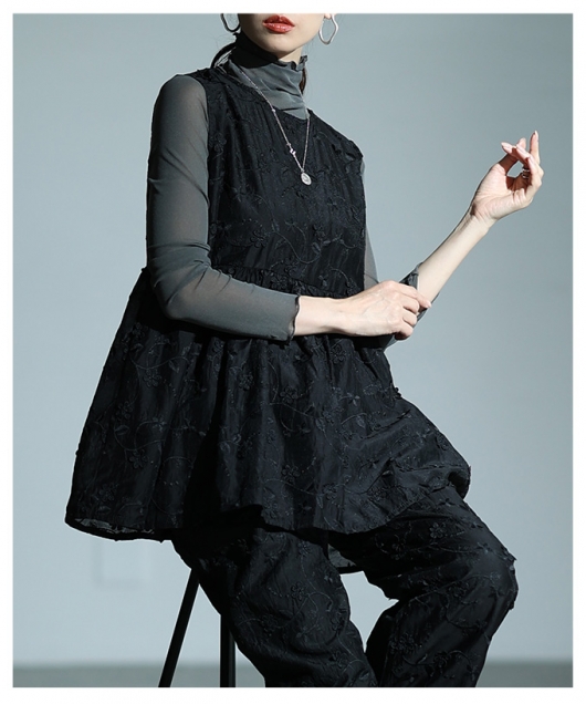 レディース 大人 上品 立体花刺繍オーガンジーペプラムフレアトップス