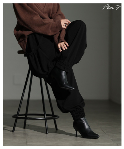 レディース 大人 モード 遊び心あるシルエット立体ポケットジョガー