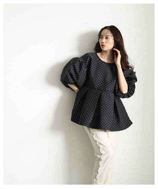 レディース 大人 上品 ドットジャガードのパフスリーブペプラム