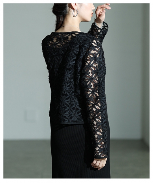 LADY コードレースTOPS ブラック 今季 floral lace tops（カットソー） | CODE A（コードエー）| ワールド