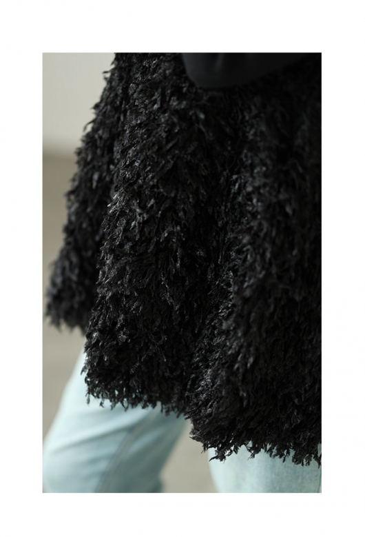 レディース 大人 上品 ふわふわフェザーのペプラムニットトップス