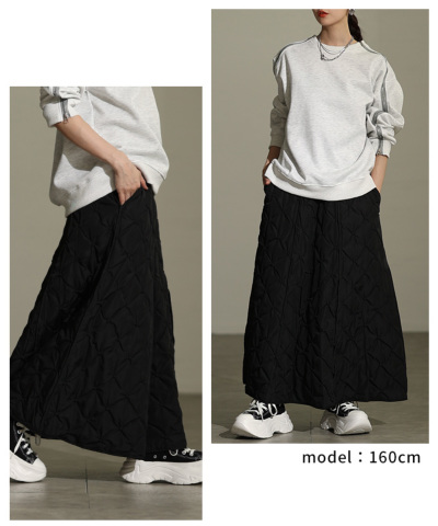 レディース 大人 上品 軽いのに暖かなボール刺繍キルティングスカート