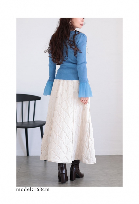 レディース 大人 上品 軽いのに暖かなボール刺繍キルティングスカート
