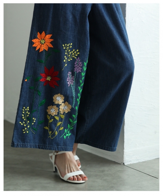 花を添えたインド手刺繍デニムワイドパンツ