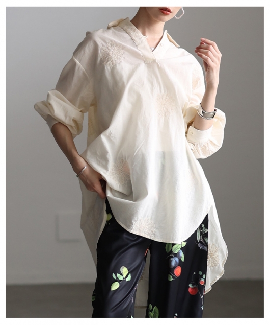 レディース 大人 上品 花柄刺繍スキッパーチュニックシャツ【4月11日20