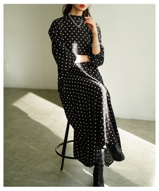 レディース 大人 上品 ドット柄パフスリーブフレアワンピース【11月24