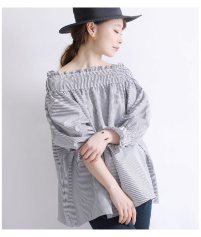 トップスのみ　size ３８　⭐️    超美品 レディース 大人 上品 大きいサイズ LL 3L ピンストライプ柄