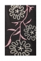 愛らしい花刺繍が咲く大人可愛いブルゾン