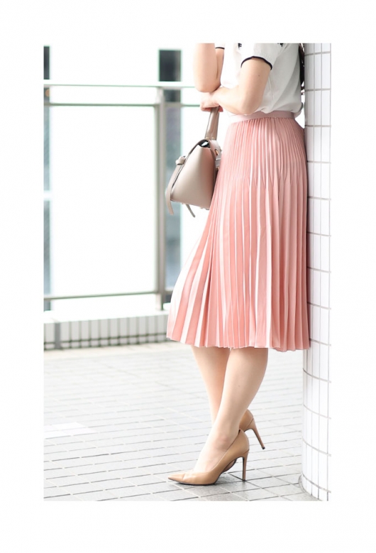 10周年記念価格！】 レディース 大人 上品 カラーで遊ぶ大人のプリーツ