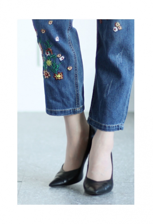 45rpmモールサージの花柄パンツsize1