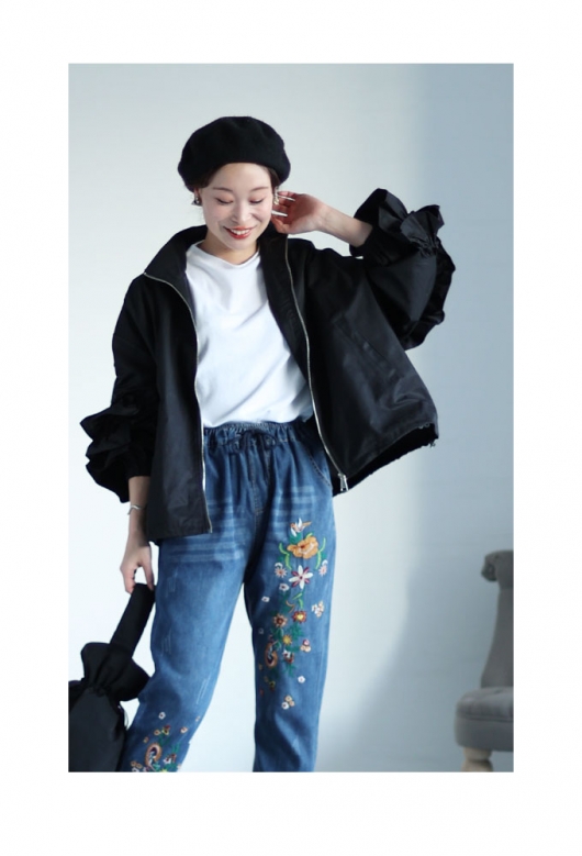 花咲く刺繍のイージーデニムパンツ