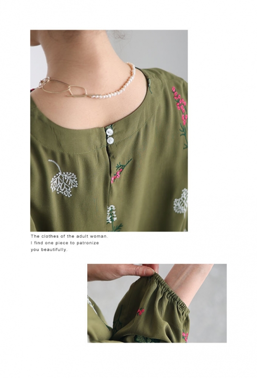 笑顔がこぼれる草花刺繍コットンブラウス