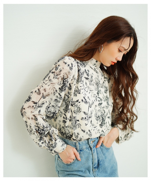 ファッションなデザイン レディース 大人 バックリボンのボタニカル柄シアーシャツ 上品 トップス
