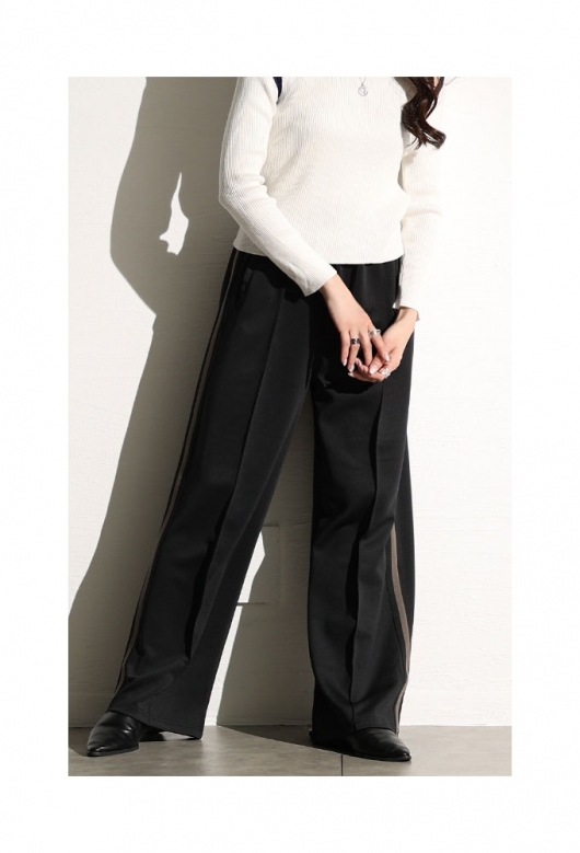 レディース 大人 モード スポーティMIXでこなれるサイドラインパンツ